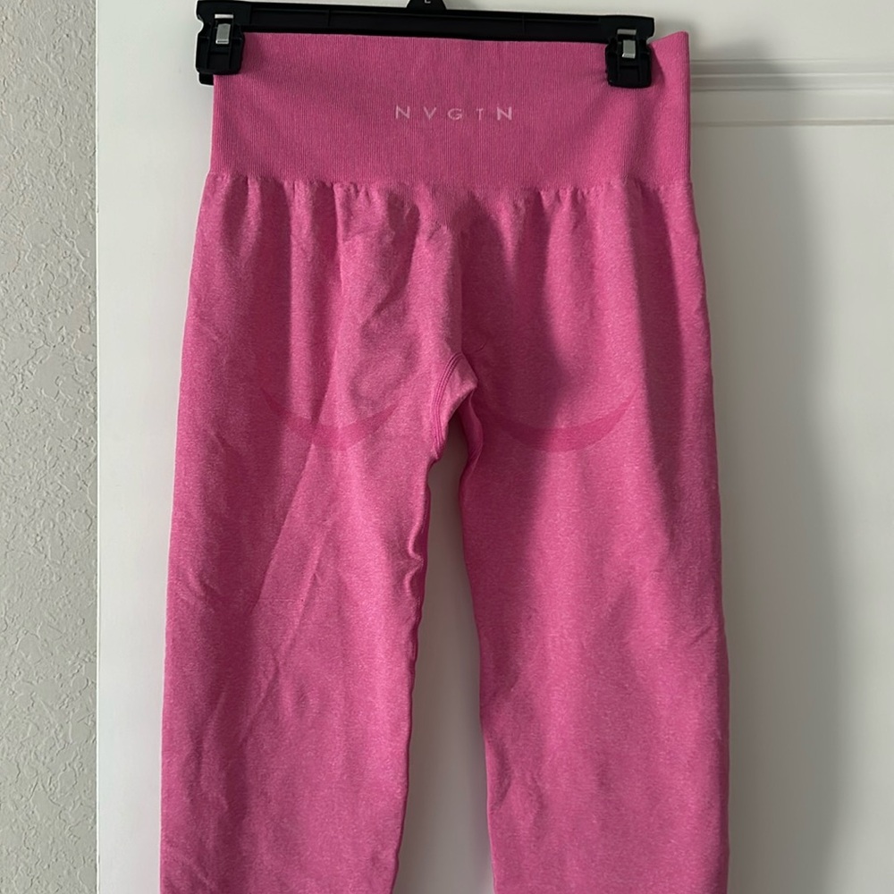 Brand new NVGTN leggings
